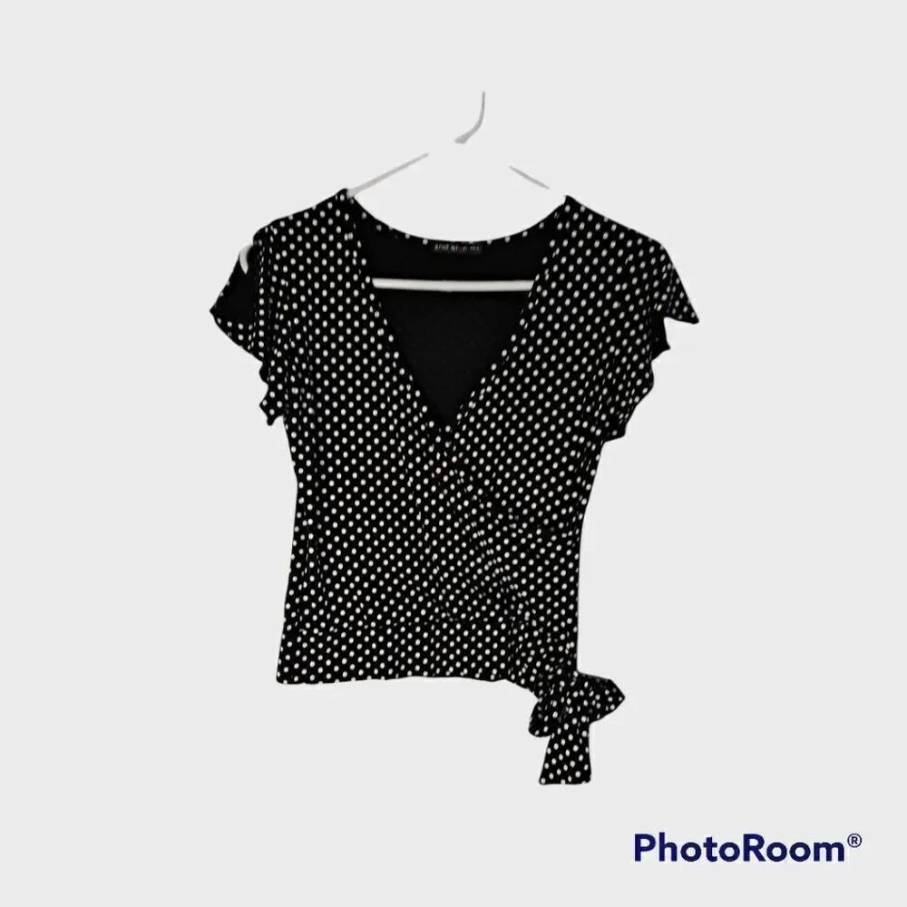 2nd Sign Faux Wrap Top Black White Polka Dots M/L